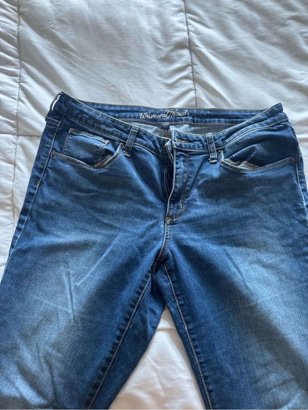 Y2K Jeans 👖 - Picture 3 of 7
